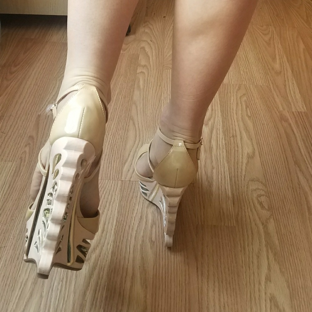 Vintage Wild Nude painted platforms - Picture 5 of 8
